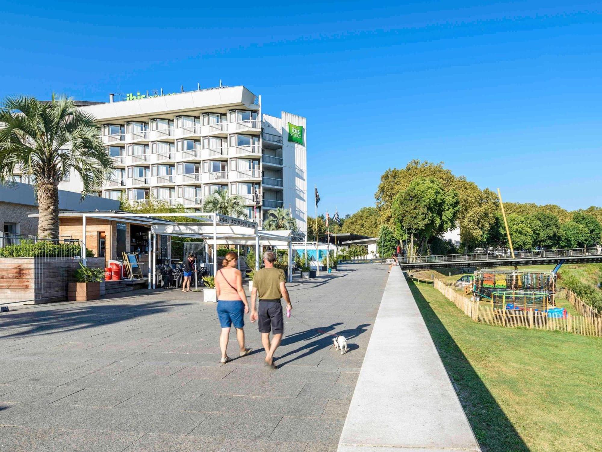 Ibis Styles Dax Centre Hotel Exterior foto